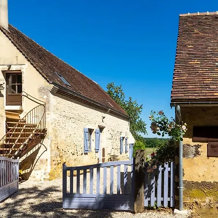 D'hotes Chez Artiste Verrier, - Perche Oda ve Kahvaltı